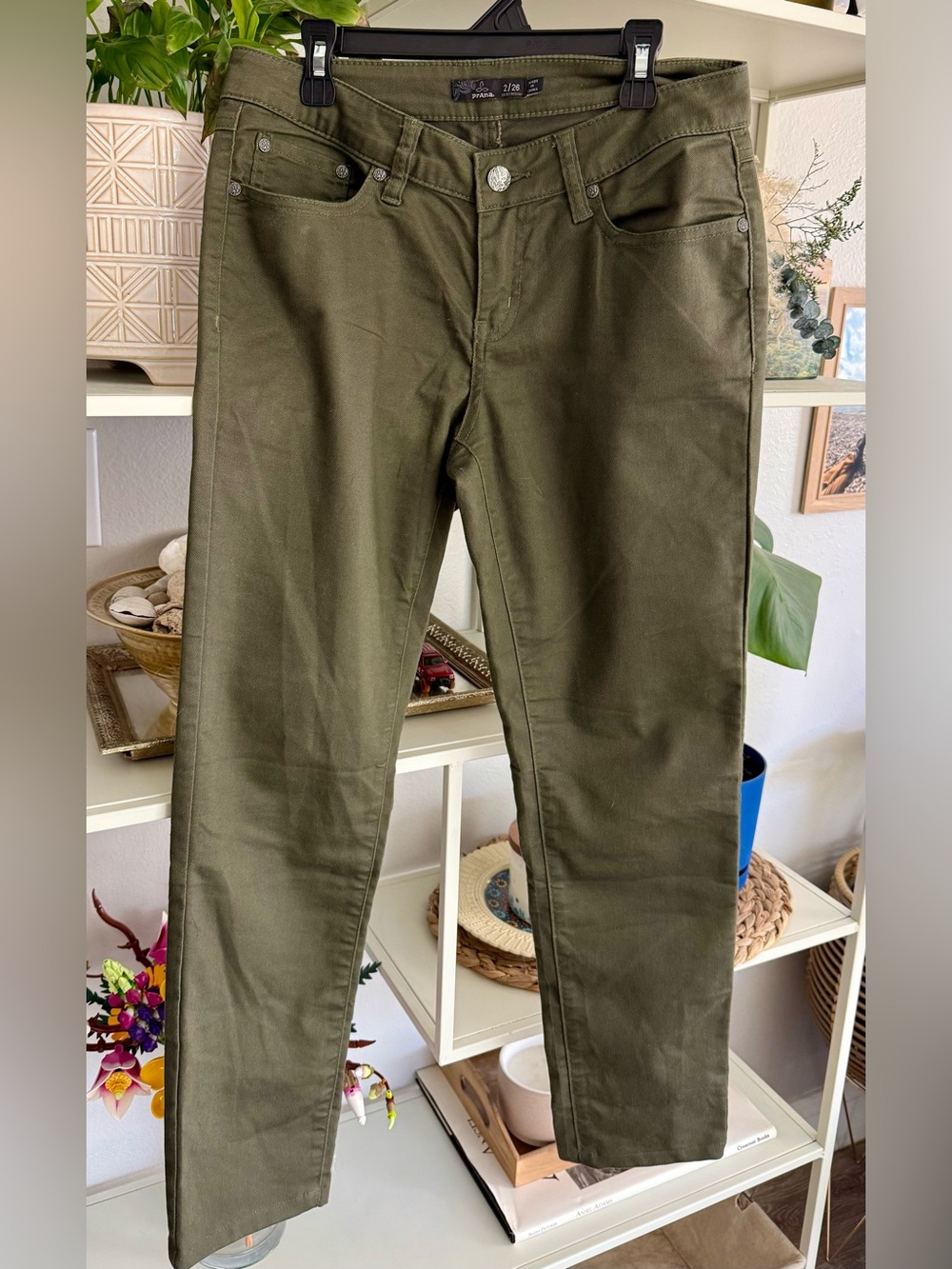 Prana Olive Green Women's Cropped Pants